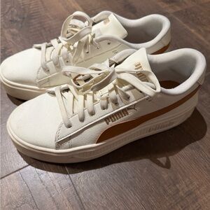 Puma 10 women’s platform tennis shoes